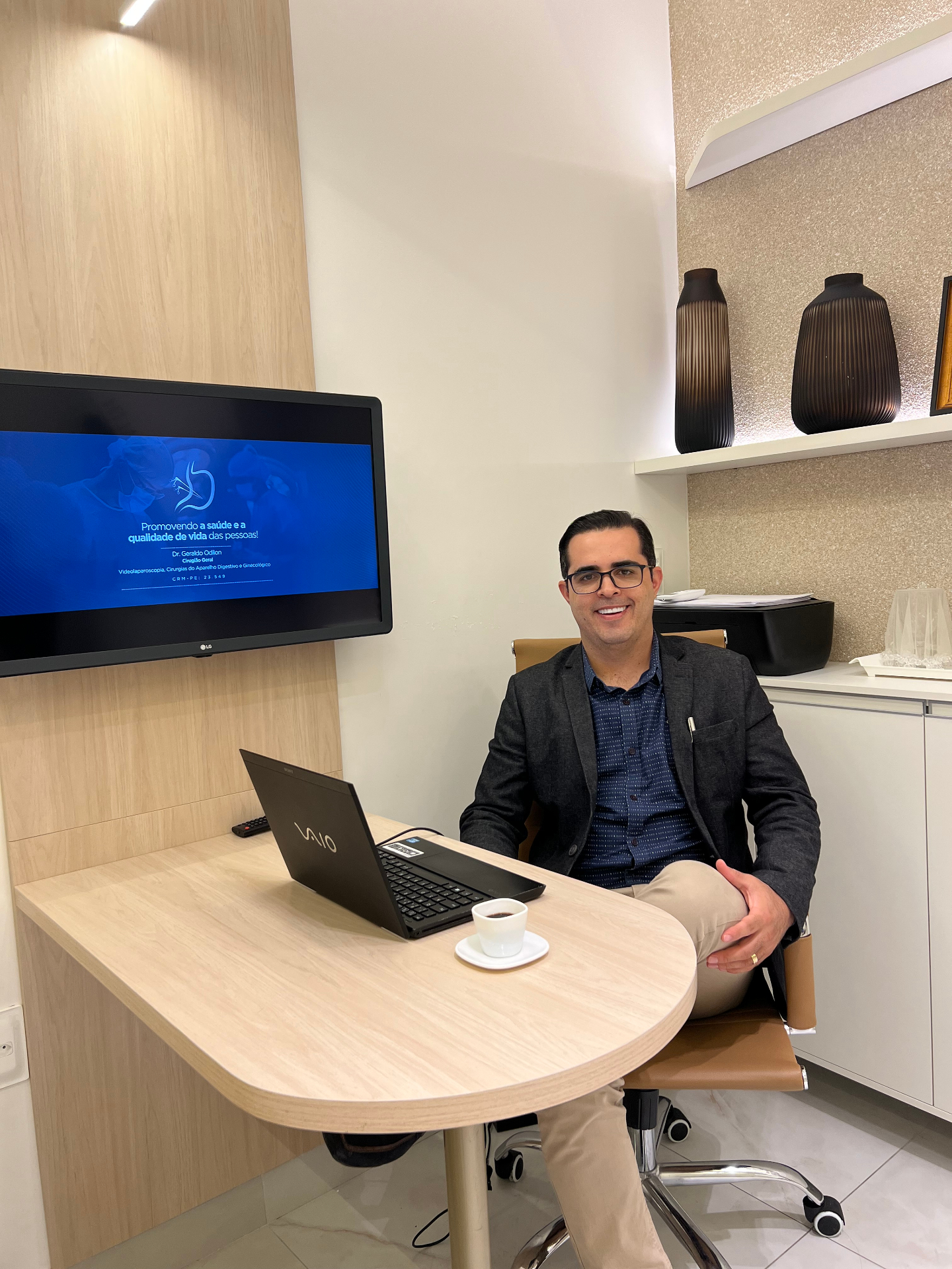 Dr. Geraldo Odilon Filho no consultório